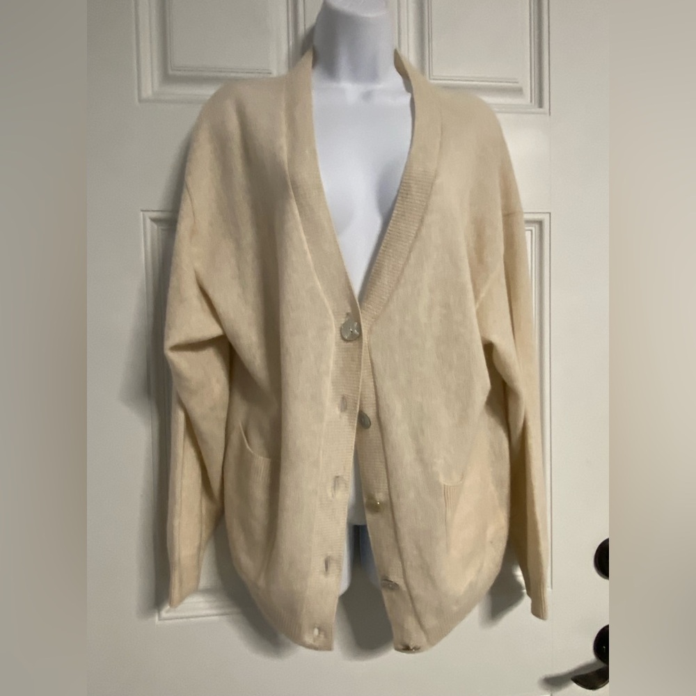 T15- COLORUSH Cream Oatmeal CASHMERE Cardigan Sweater
